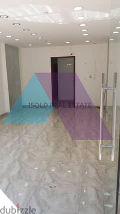 A 150 m2 store for sale in Zalka, Prime location on the main road
