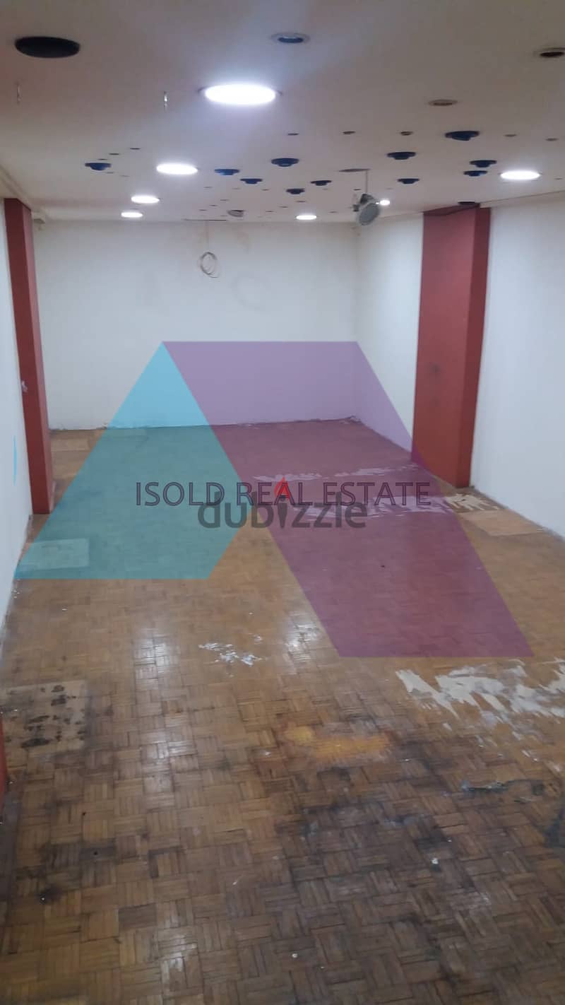 A 150 m2 store for  rent in Zalka, Prime location on the main road 2