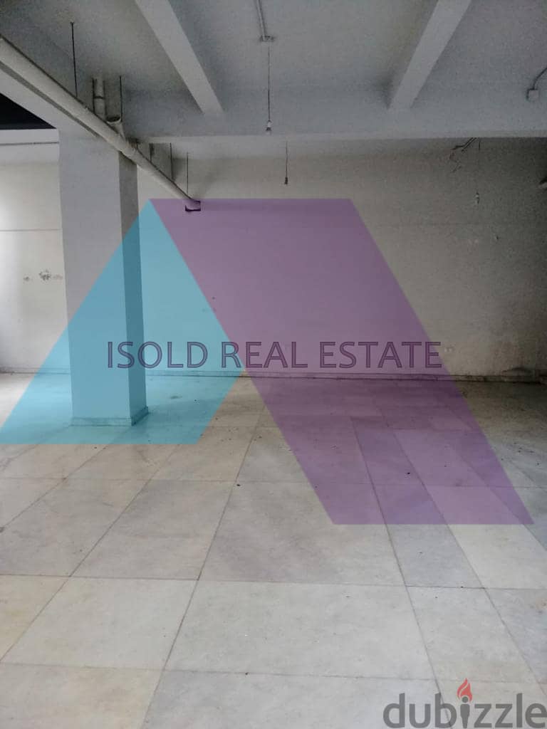 A 470 m2 duplex store for rent in Hamra/Ras Beirut 7