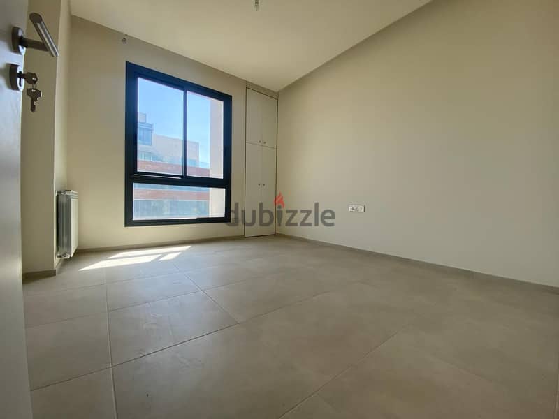 Apartment for sale in Charles Malek/ Amazing Seaview/ New 5