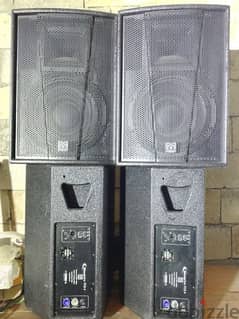 Martin Audio 12" active speakers 0