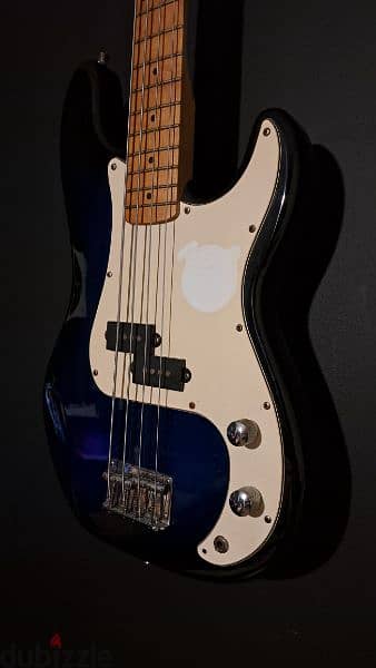 Fender guitar bass 1