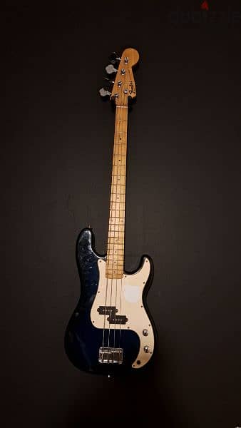 Fender guitar bass 2