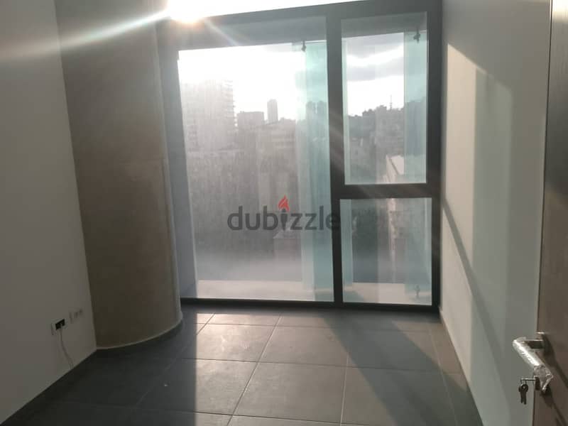 90 Sqm | High End Finishing Office For Sale In Adlieh العدلية 3