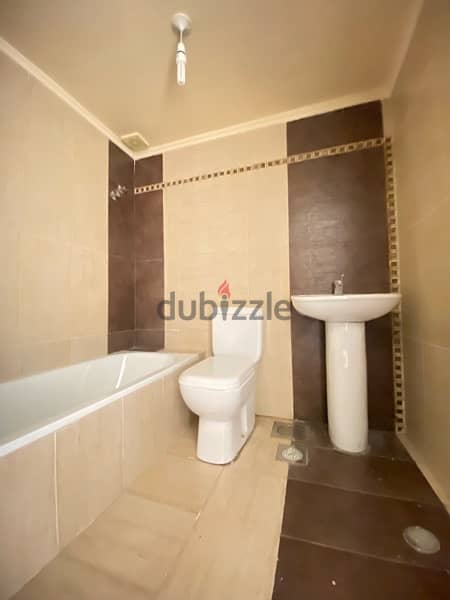 Apartment for rent in Zalka with open views. 6