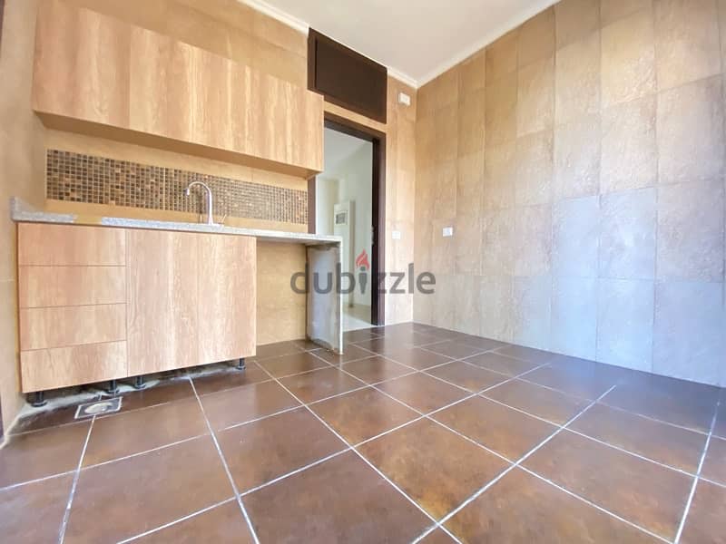 Apartment for rent in Zalka with open views. 13