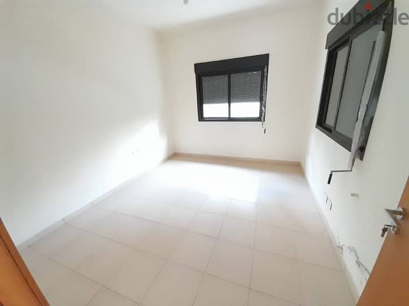 220 Sqm | Brand new apartment for rent in Mansourieh | Sea view 4