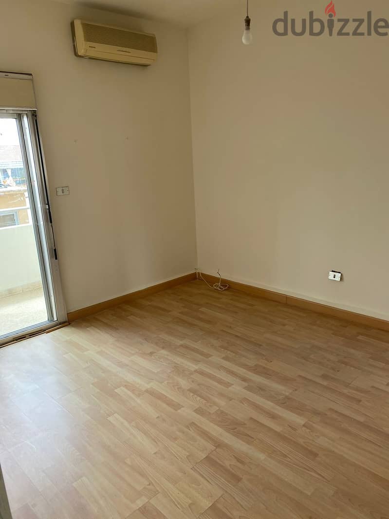 Apartment for sale in Ballouneh شقة للبيع في بلونة 12