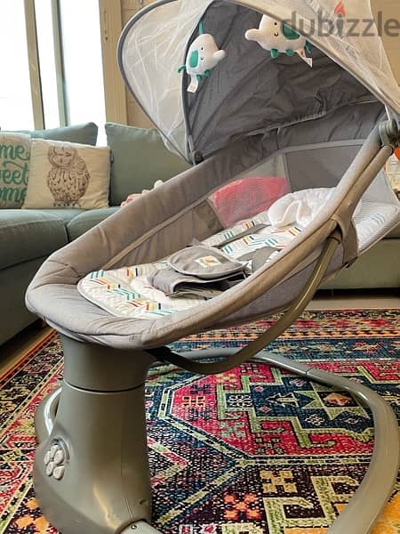 baby swing and seat/ used one month / seems like new 3