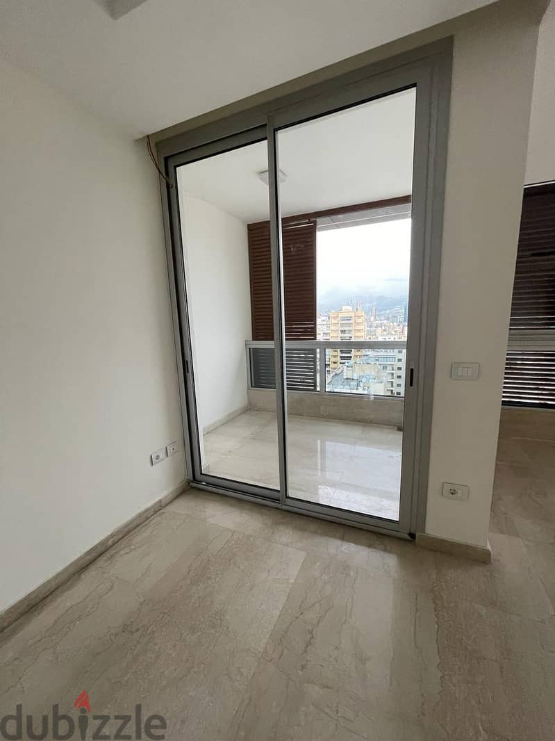 Apartment in Ras El Nabeh for SALE شقة فخمة في رأس النبع للبيع 7