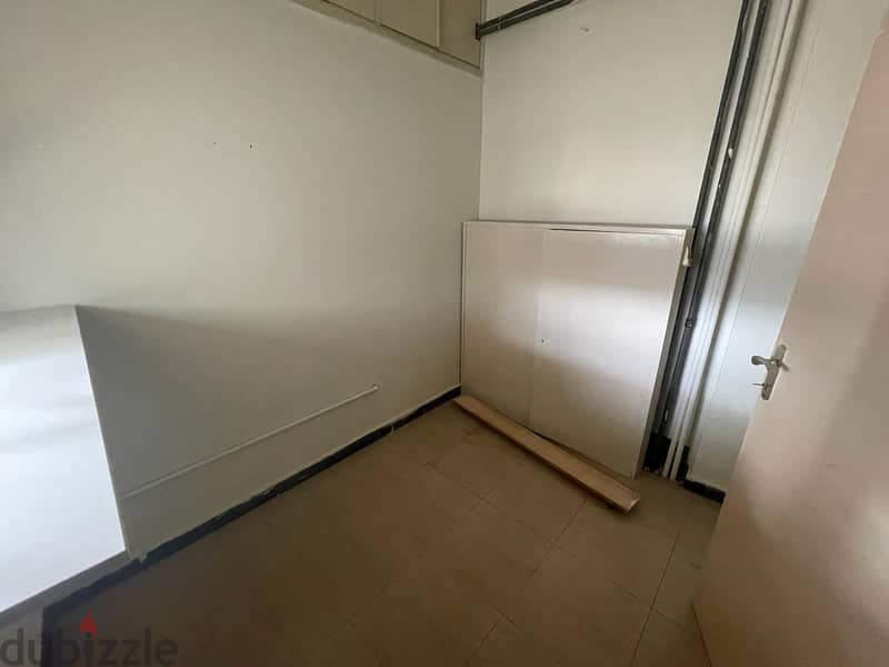 Office space in Badaro for RENT 8