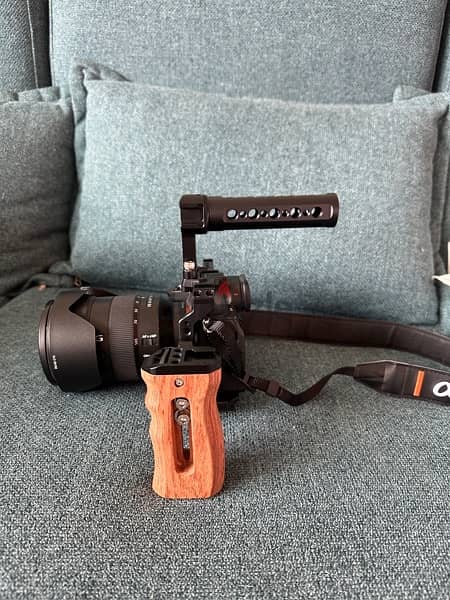 Andoer sony a7iv / a7m4 cage 2
