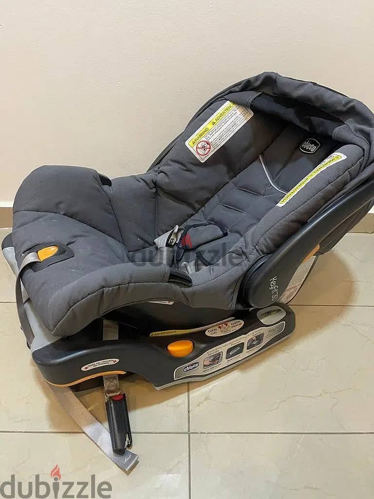 High quality Car Seat (Chicco) -Newborn babies up to 1 year old 1