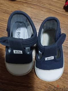 baby shoes size 18 boss brand like new