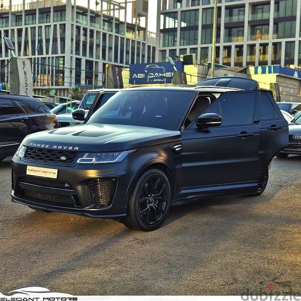 2022 Range Rover Sport SVR Ultimate Edition with 6000km mileage 4