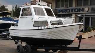 fishing boat with 85 HP Yamaha Engine 0