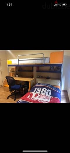 double beds very clean loke new with accessories 0