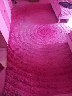 Pink carpet 0
