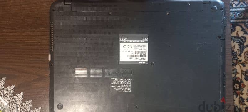 Toshiba laptop i5 750gb 8gb ram 3