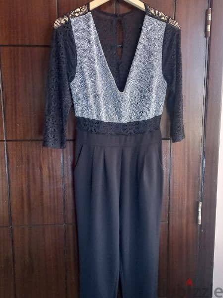 A black Overhaul With good condition Size42 1