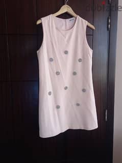 A pink dress with very good condition only used one time Size 42