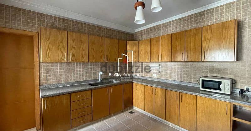 Apartment 200m² 3 beds For RENT In Achrafieh #JF 3