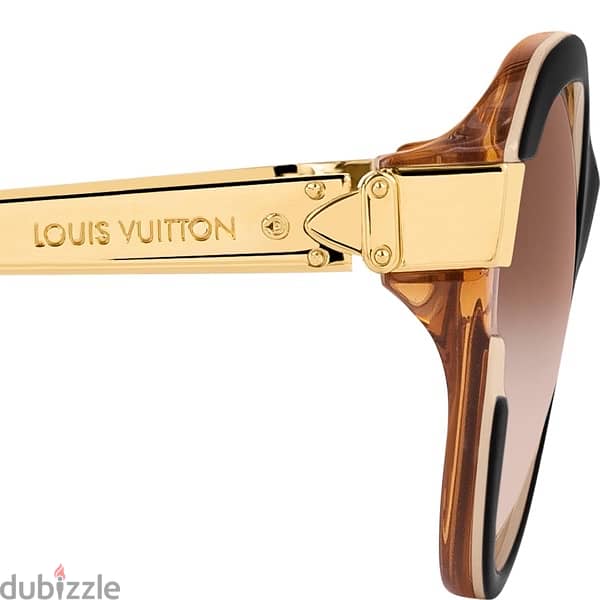 Louis Vuitton Sunglasses Excellent Condition 2