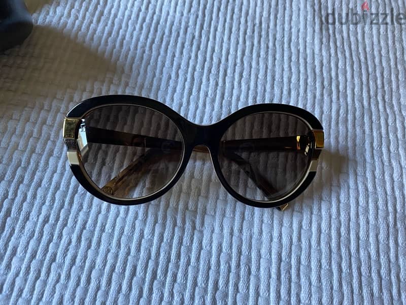 Louis Vuitton Sunglasses Excellent Condition 13