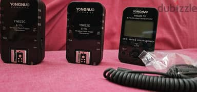 YONGNUO WIRELESS FLASH CONTROLLER AND TRANSCEIVER