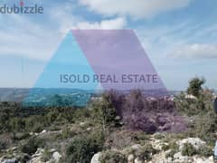 A 2500 m2 land for sale in Helta/Batroun