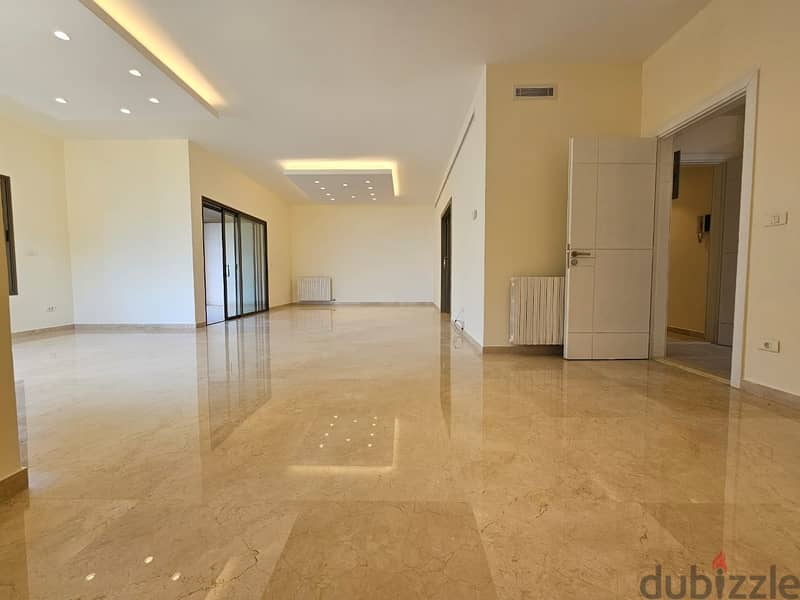 RA24-3373 Luxurious apartment for rent in Ras Beirut, 270 m2 1