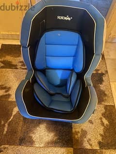 car seat 1 for 50 , 2 pcs for 90$