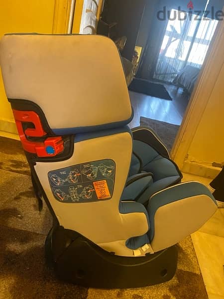 car seat 1 for 50 , 2 pcs for 90$ 5