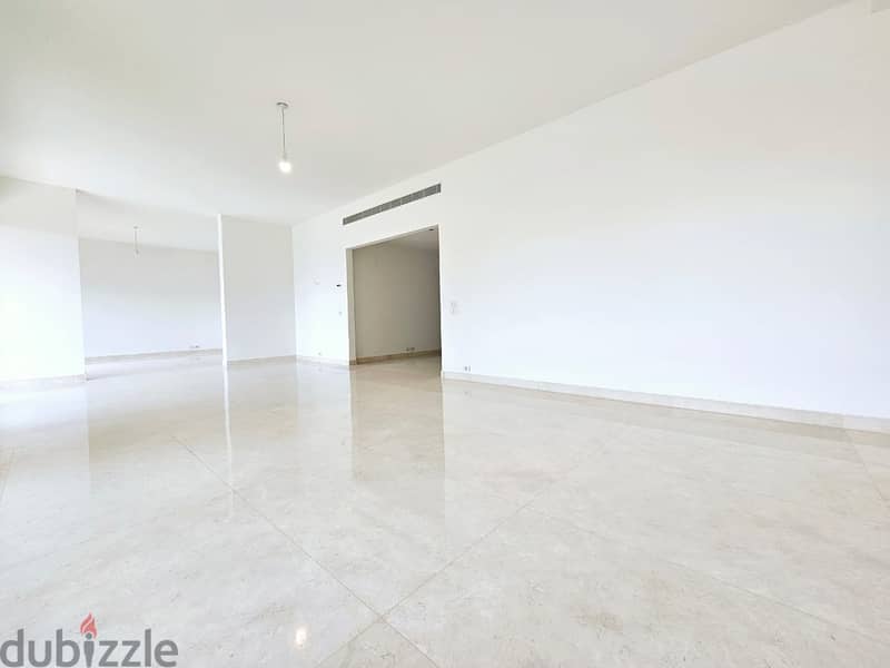 RA24-3375 Luxurious apartment in Tallet El Khayat is for rent, 300m 0