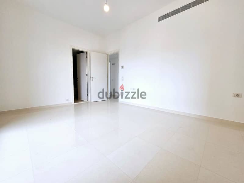 RA24-3375 Luxurious apartment in Tallet El Khayat is for rent, 300m 7