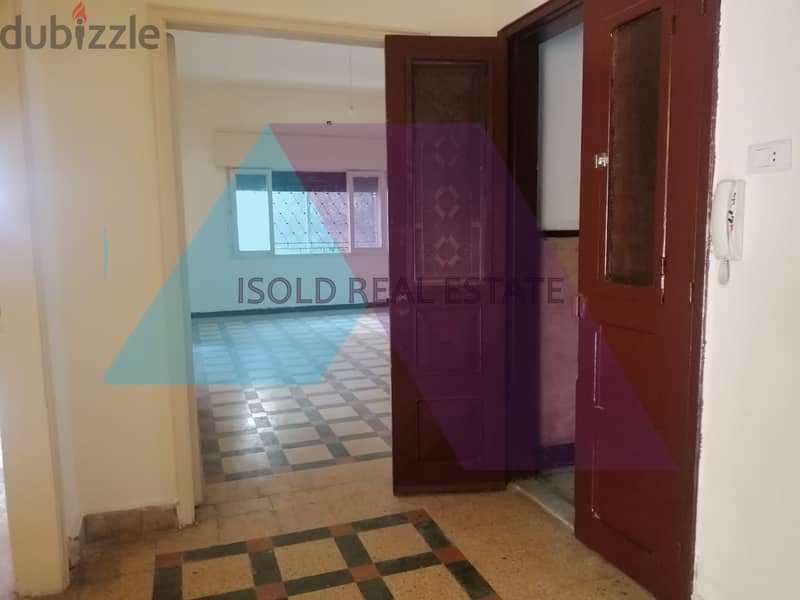 A 200 m2 apartment with a garden for rent in Hamra 10