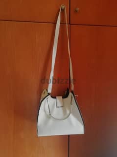 white purse 0