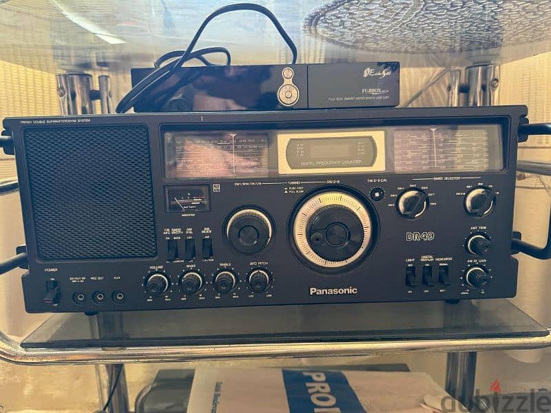 Short Wave radio Panasonic DR49 0