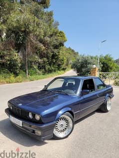 BMW E30 COUPE