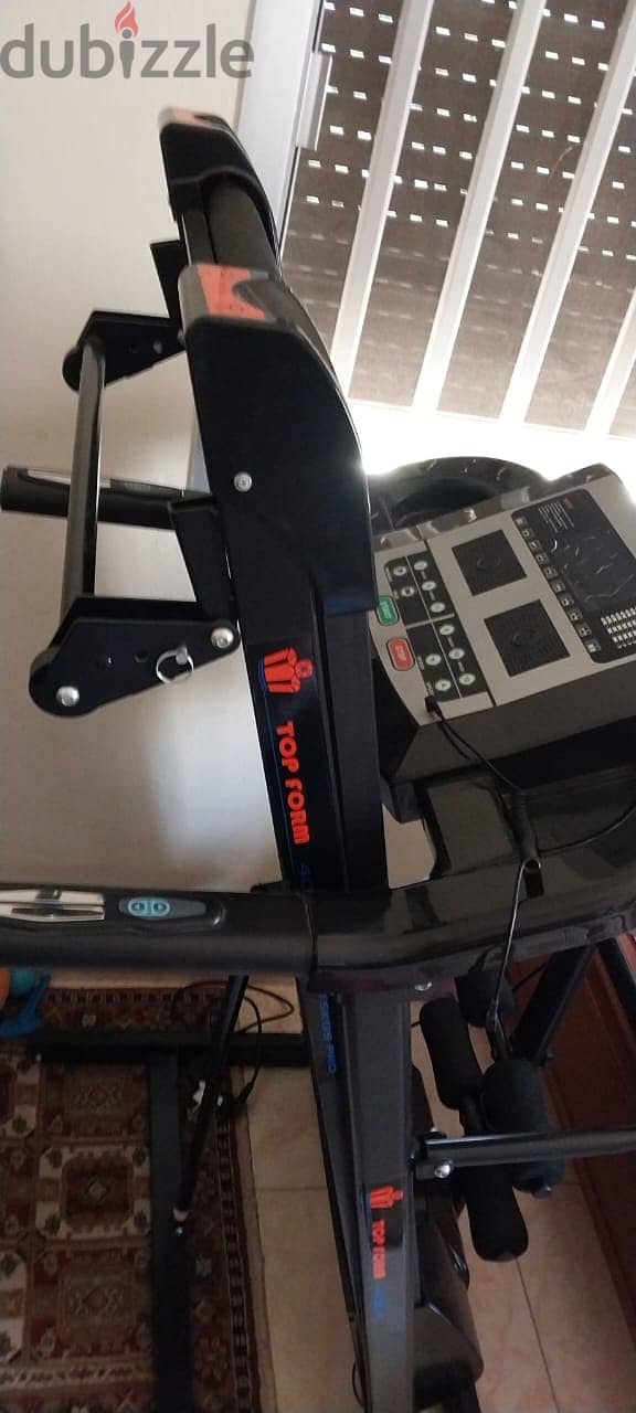 Treadmill 2.0 HP 115kg 1