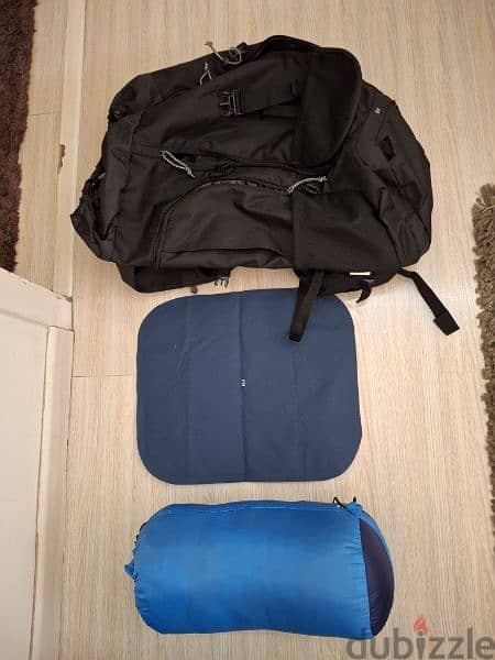 Camping bag + sleeping bag + pillow 1