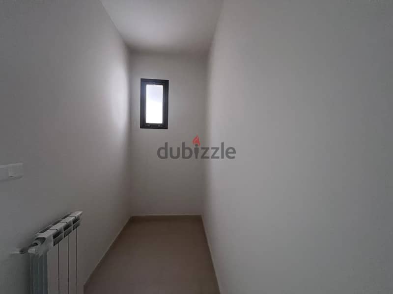 Beautiful Apartment with Terrace For Rent 8