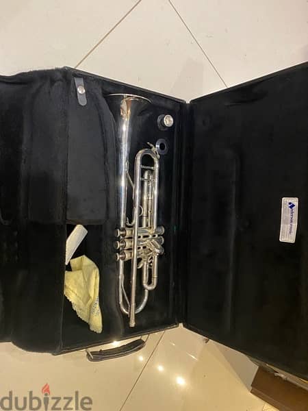 Silver trumpet - like new 0
