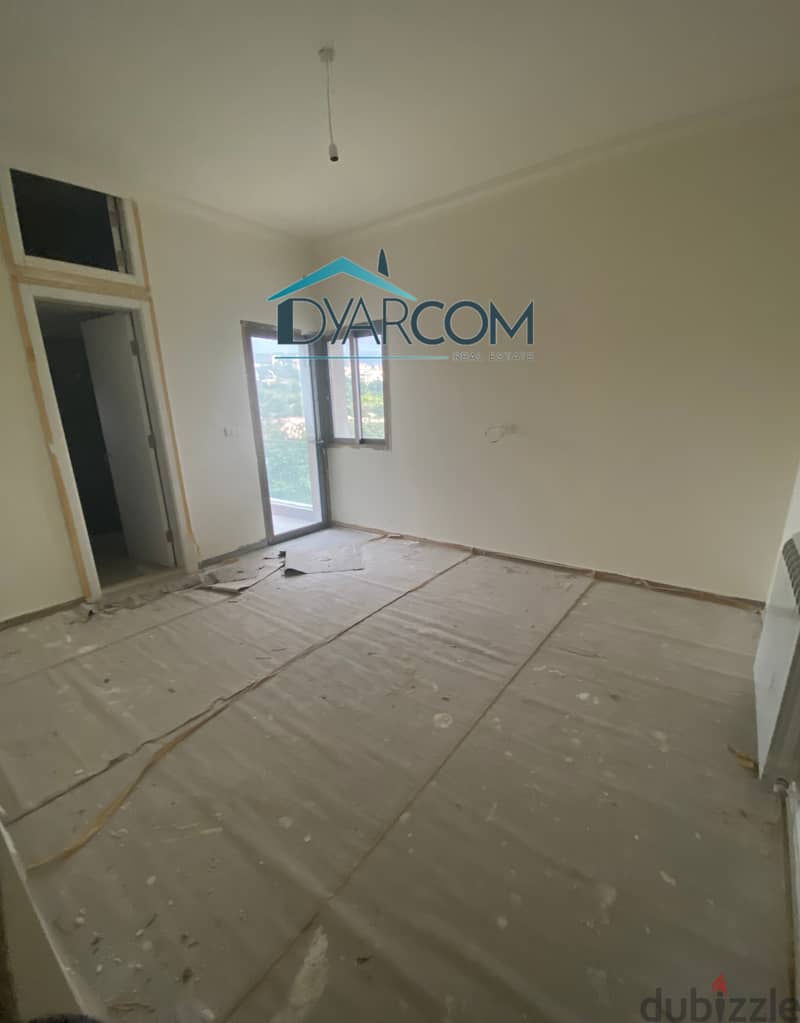 DY1254 - Amchit New Apartment For Sale! 4