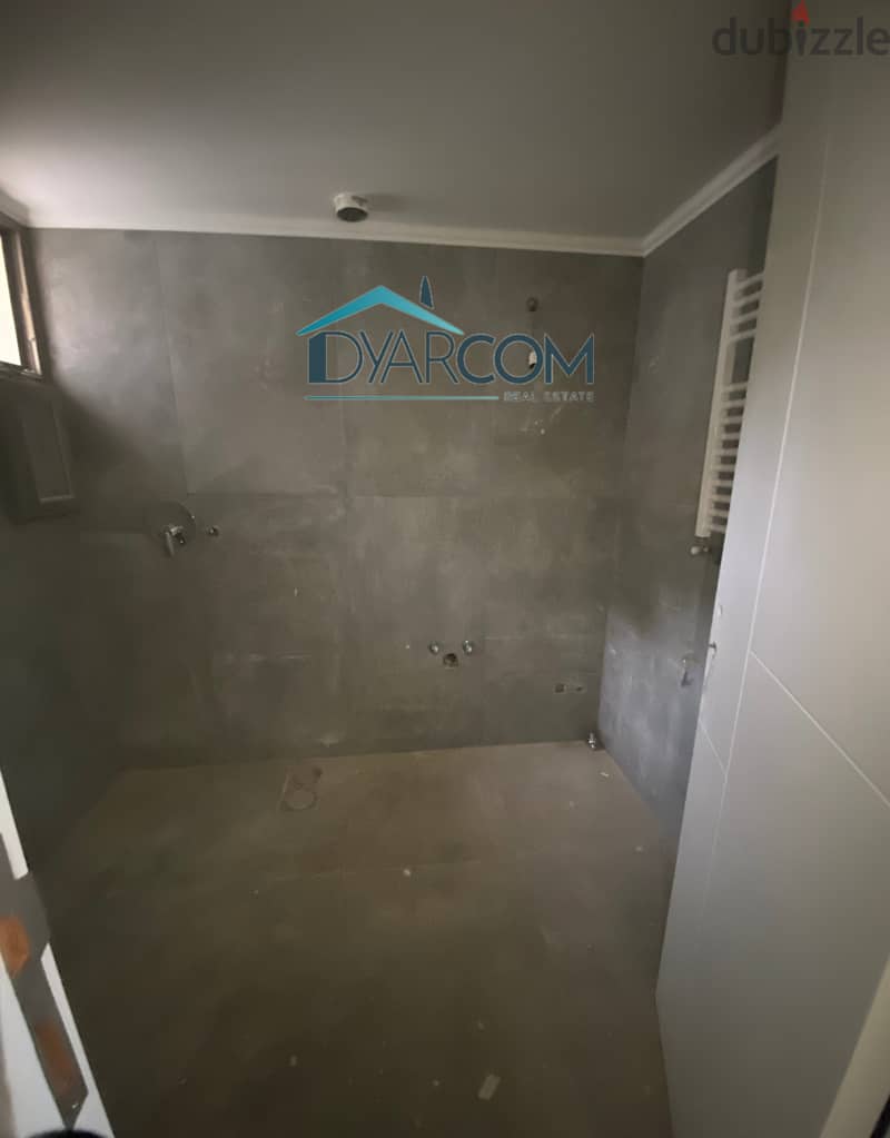 DY1254 - Amchit New Apartment For Sale! 5