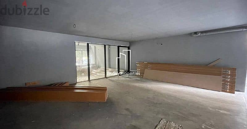 Shop 190m² + Mezzanine For RENT In Badaro #JF 4