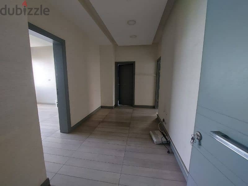Prime location office for rent in Kaslik w sea view!TOP catch 3