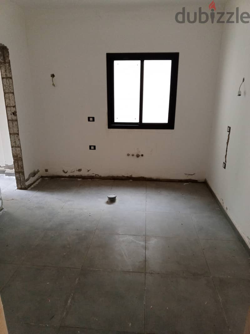 Apartment  for sale in Aatchaneh شقة للبيع في العطشانة 2