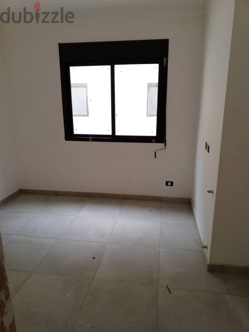 Apartment  for sale in Aatchaneh شقة للبيع في العطشانة 6