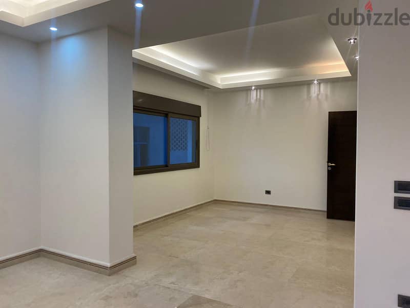 Check this Amazing Apartment for Rent in Tallet El Khayat 3
